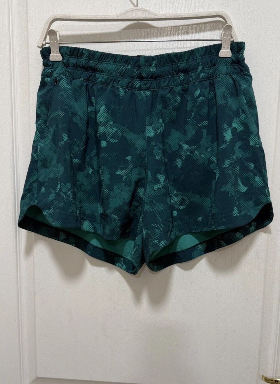Rei Womens Active Pursuits 4.5" Digital Camo Athletic Running Shorts Size Large